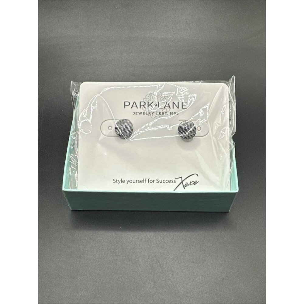 NIB Park Lane "DOTTIE" Pierced Earrings  Hematite - NIB